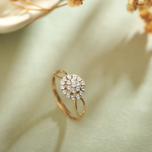 Magnificent Flower Diamond Ring